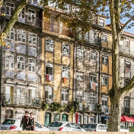 Virtudes Flat 아파트 *