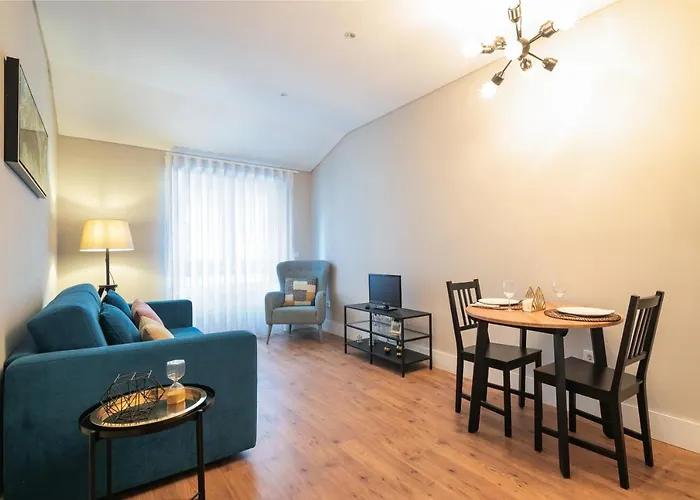 Virtudes Flat Oporto